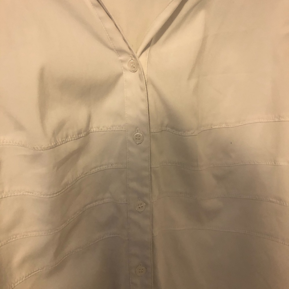 white button up. - Picture 3 of 4